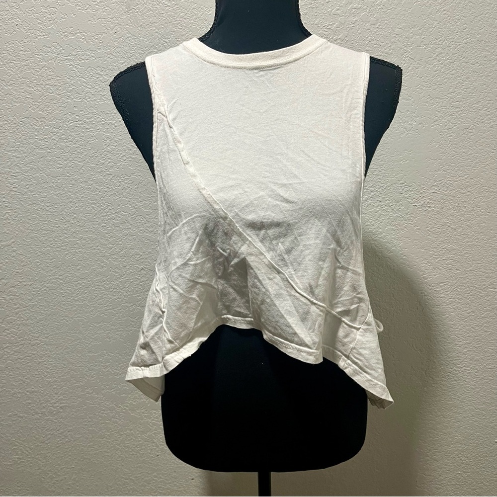 Urban Outfitters Cream Solid Asymmetric Hem Cropped Tank Top